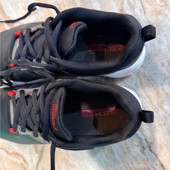 Juniors SKECHERS Go Golf Blaster Golf Shoes- Black/red. Size 6 - Picture 6 of 9